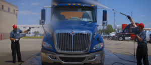 two people mobile truck detailing